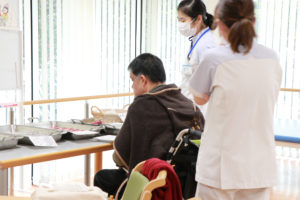 おやつバイキングを実施しました