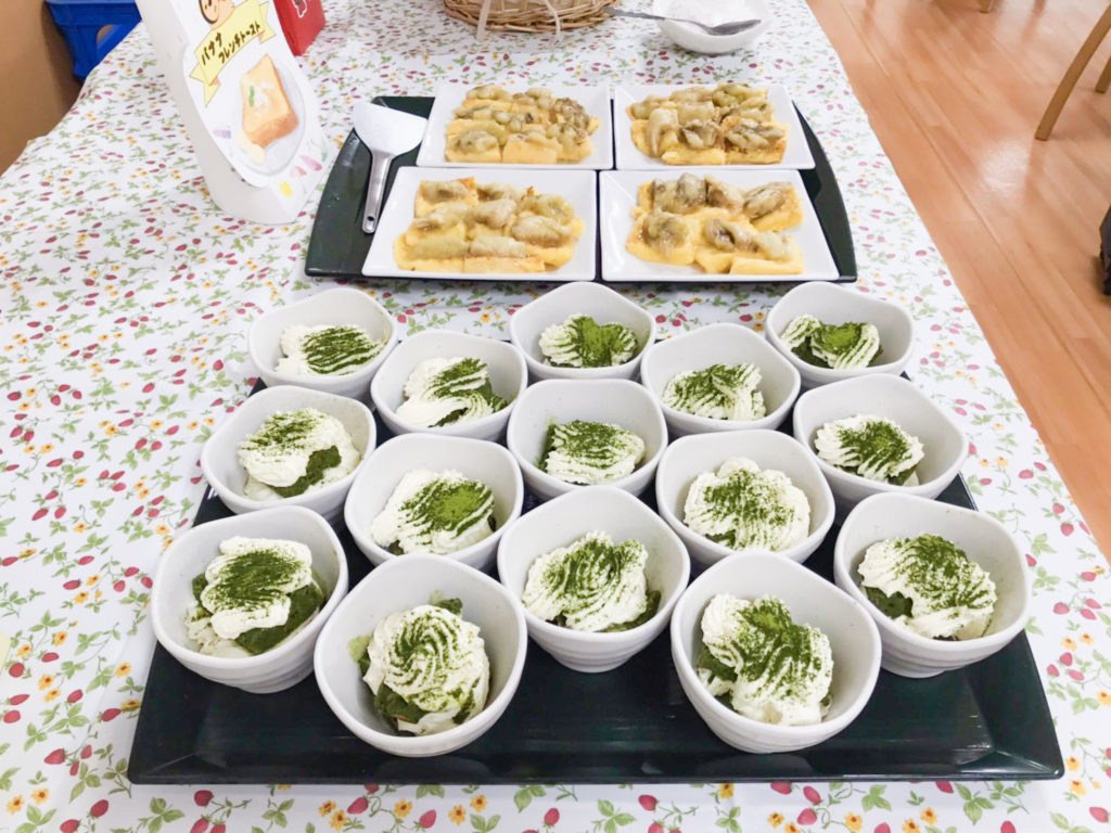 抹茶ティラミスとバナナフレンチトースト